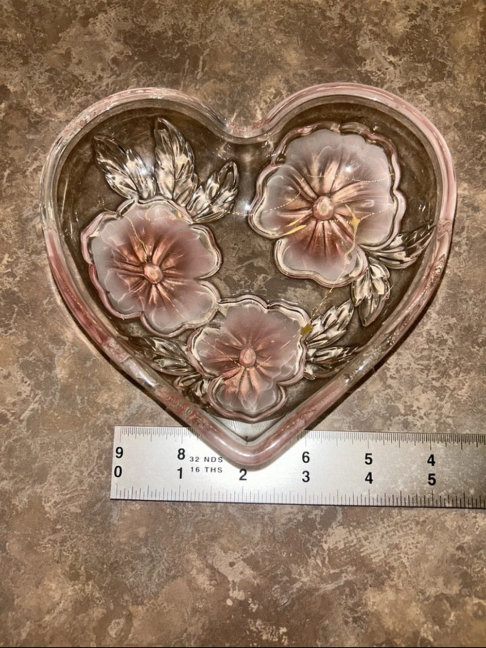 DECOR WALTHER Heart-Shaped Pink Floral Glass Dish